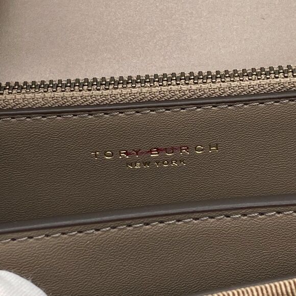 Tory Burch Eleanor Velvet Pavé Logo Small Convertible Shoulder Bag - Picture 13 of 16